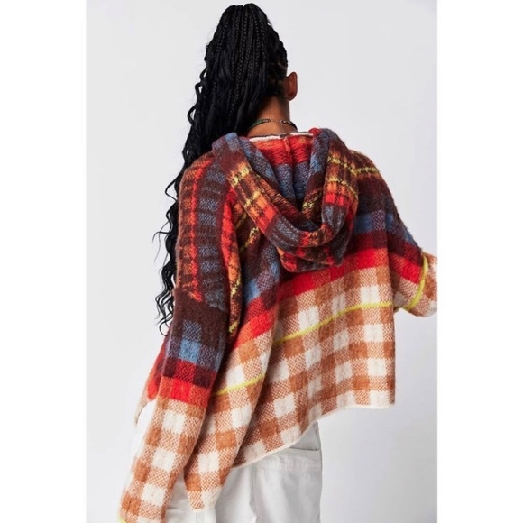 Free People Ainsley Poncho - Picture 2 of 9